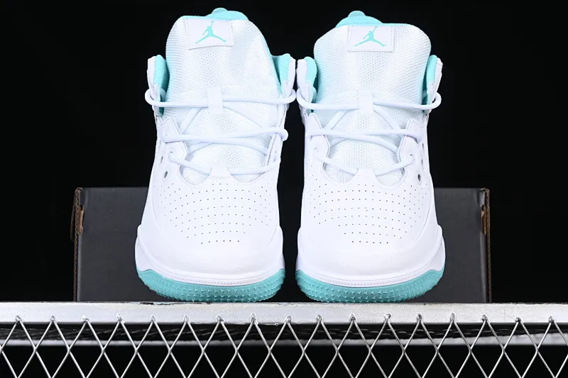All categories Air Jordan Jordan series basketball shoes Air Jordan 5 Air Jordan Max Aura 5 retro air cushion basketball shoes DZ4353-130